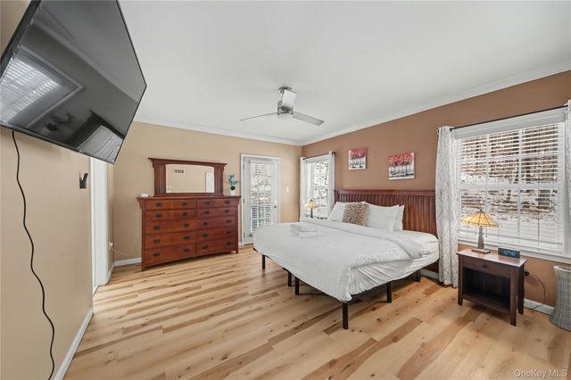 45 Seminole Drive, Warwick, NY 10990