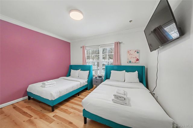 45 Seminole Drive, Warwick, NY 10990