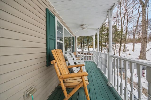 45 Seminole Drive, Warwick, NY 10990