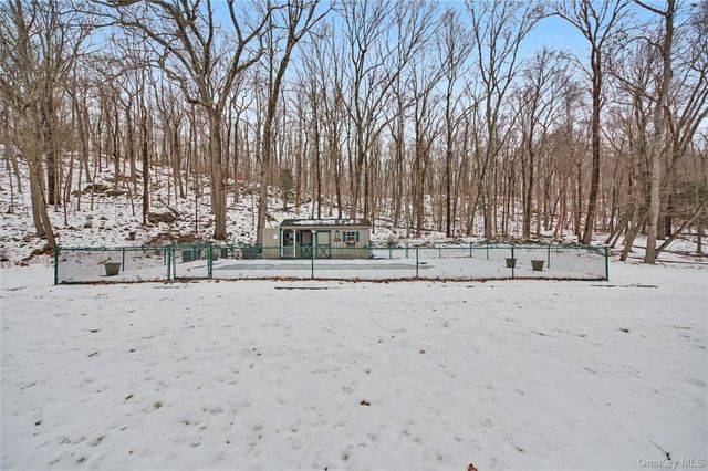 45 Seminole Drive, Warwick, NY 10990