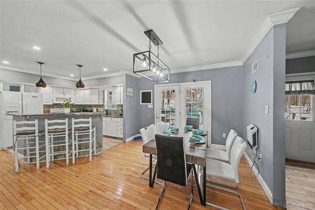 45 Seminole Drive, Warwick, NY 10990