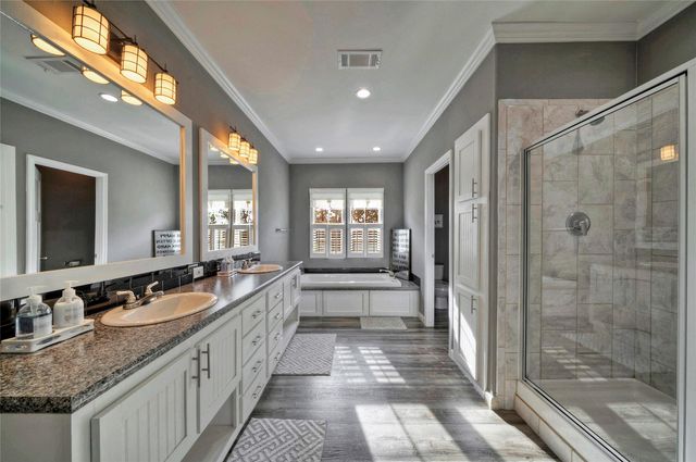 806 Bell Springs RD, Dripping Springs, TX 78620