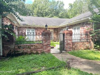 109 Herring Drive, Raymond, MS 39154