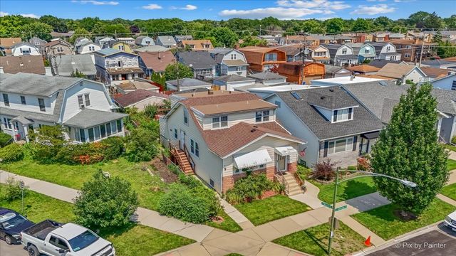 5942 W Thorndale Avenue, Chicago, IL 60646