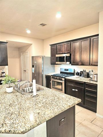 2022 Wellfleet Crossing, Fresno, TX 77545