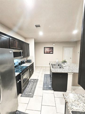 2022 Wellfleet Crossing, Fresno, TX 77545