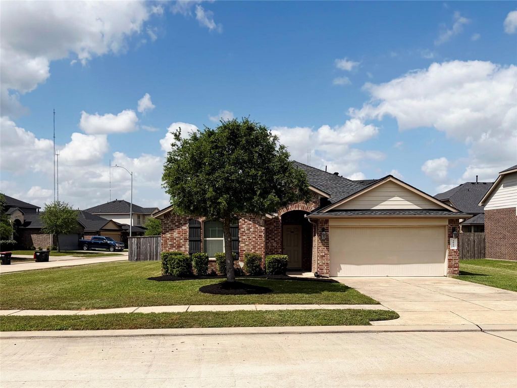2022 Wellfleet Crossing, Fresno, TX 77545
