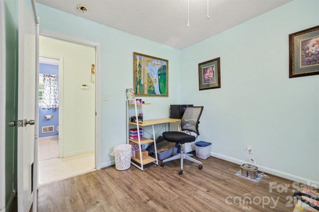1907 Alpine Lane, Gastonia, NC 28054