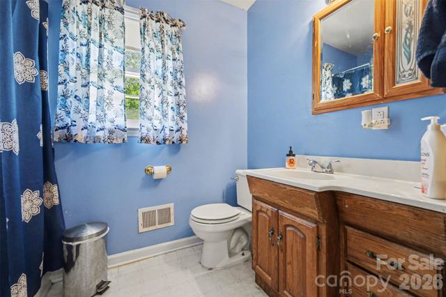 1907 Alpine Lane, Gastonia, NC 28054