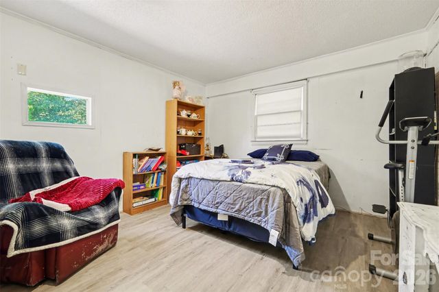 1907 Alpine Lane, Gastonia, NC 28054