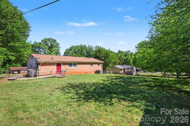 1907 Alpine Lane, Gastonia, NC 28054