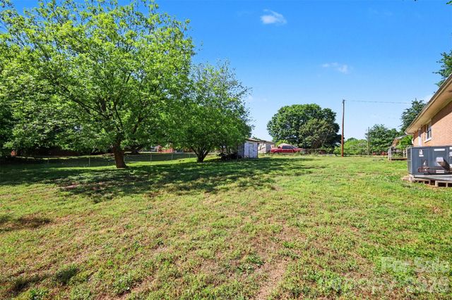 1907 Alpine Lane, Gastonia, NC 28054