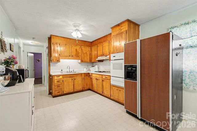 1907 Alpine Lane, Gastonia, NC 28054