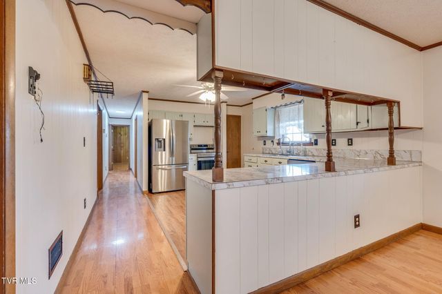 309 Hill Avenue, Surgoinsville, TN 37873