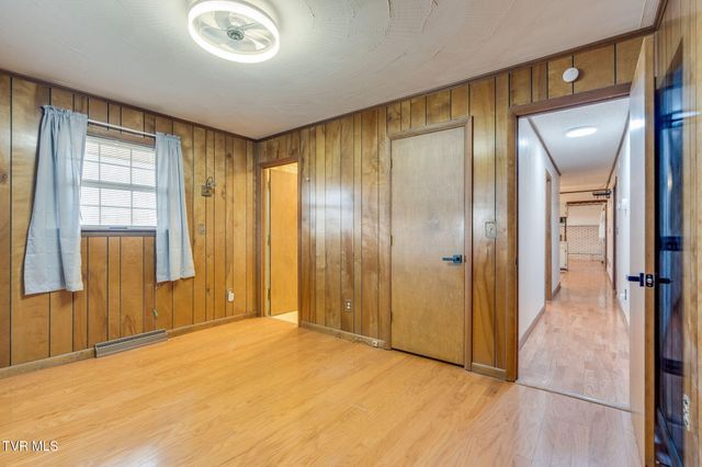 309 Hill Avenue, Surgoinsville, TN 37873