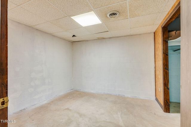 309 Hill Avenue, Surgoinsville, TN 37873