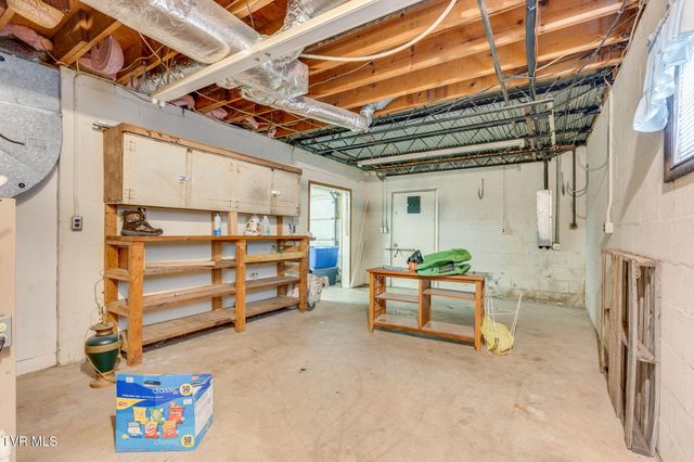 309 Hill Avenue, Surgoinsville, TN 37873