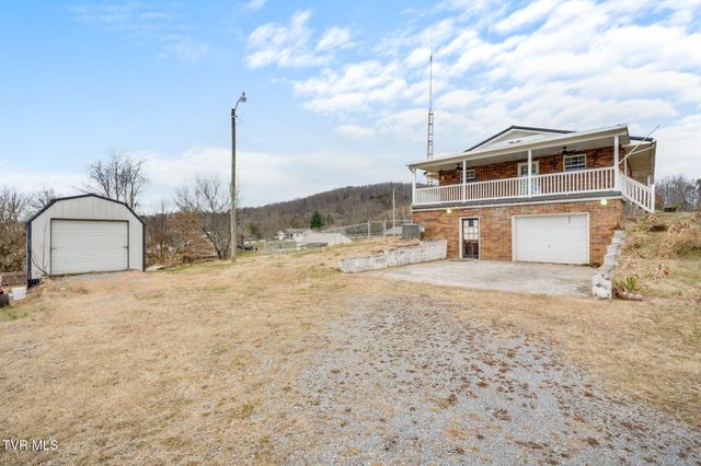309 Hill Avenue, Surgoinsville, TN 37873