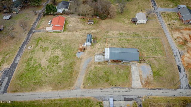 309 Hill Avenue, Surgoinsville, TN 37873