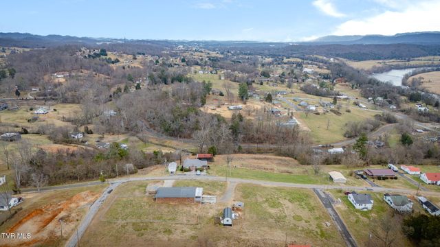 309 Hill Avenue, Surgoinsville, TN 37873