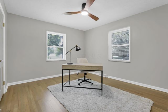 142 N Kellner Road, Columbus, OH 43209