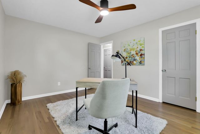 142 N Kellner Road, Columbus, OH 43209