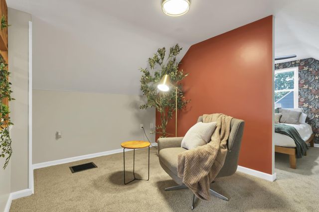142 N Kellner Road, Columbus, OH 43209