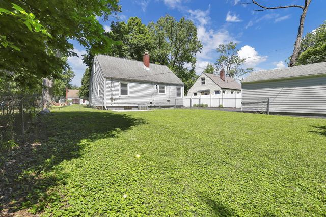 142 N Kellner Road, Columbus, OH 43209