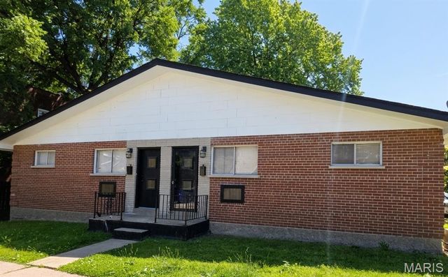 2121 Withnell Avenue, St Louis, MO 63118