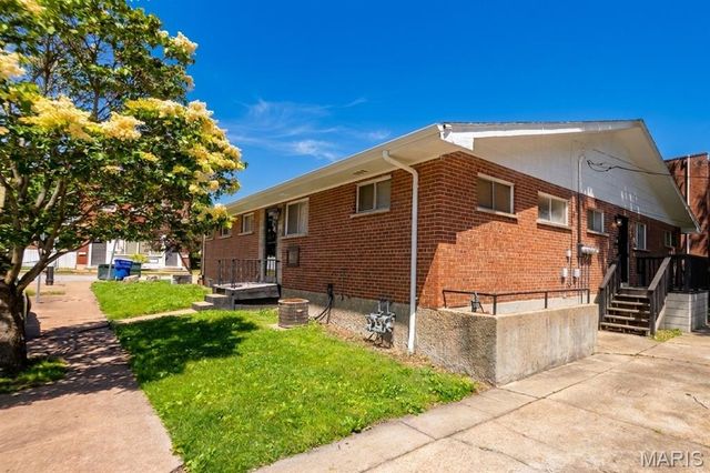 2121 Withnell Avenue, St Louis, MO 63118