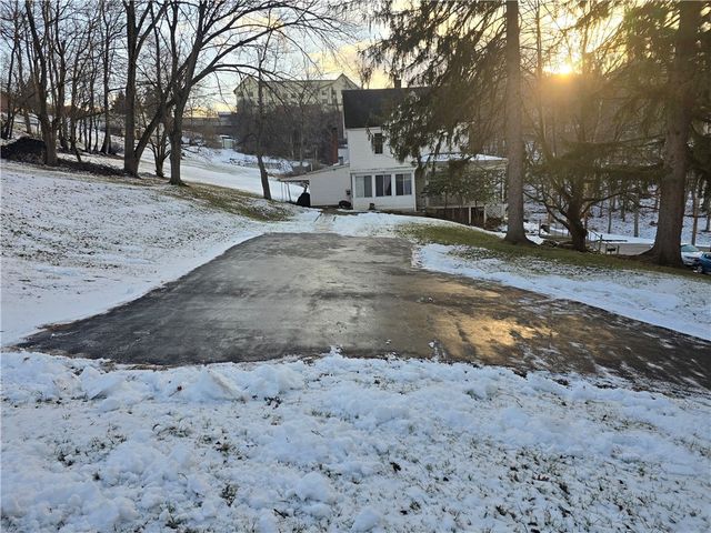 122 & 130 Murray Ave, Washington, PA 15301