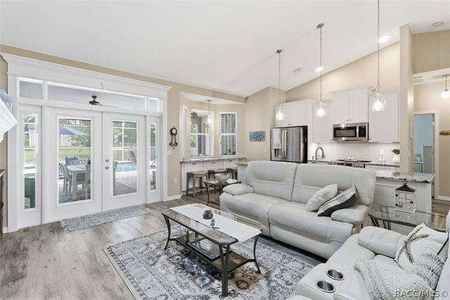 4093 W Pine Ridge Boulevard, Beverly Hills, FL 34465
