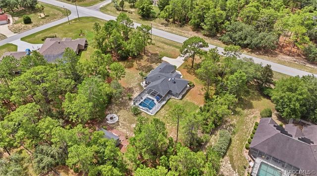 4093 W Pine Ridge Boulevard, Beverly Hills, FL 34465