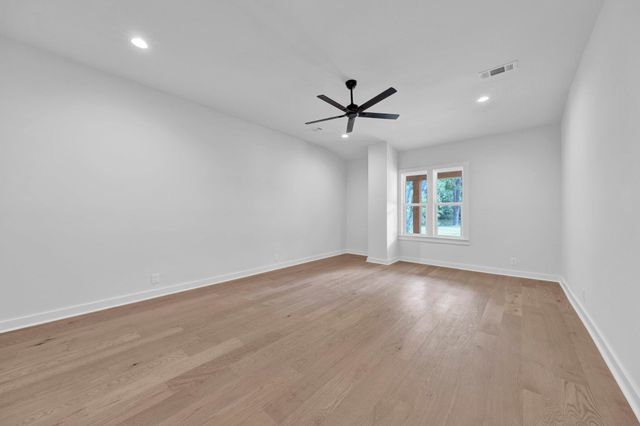 9700 N HELENE CV, Millington, TN 38053