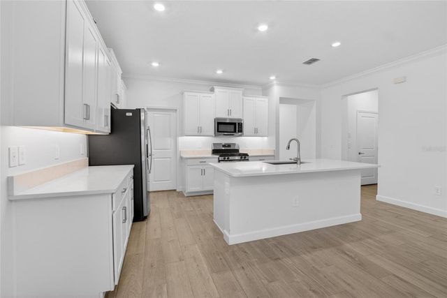 17403 HOLLY WELL AVENUE, Wimauma, FL 33598