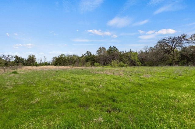 1252 W 12th Street, Bonham, TX 75418