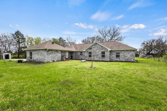 1252 W 12th Street, Bonham, TX 75418