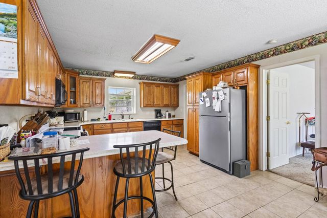 1252 W 12th Street, Bonham, TX 75418
