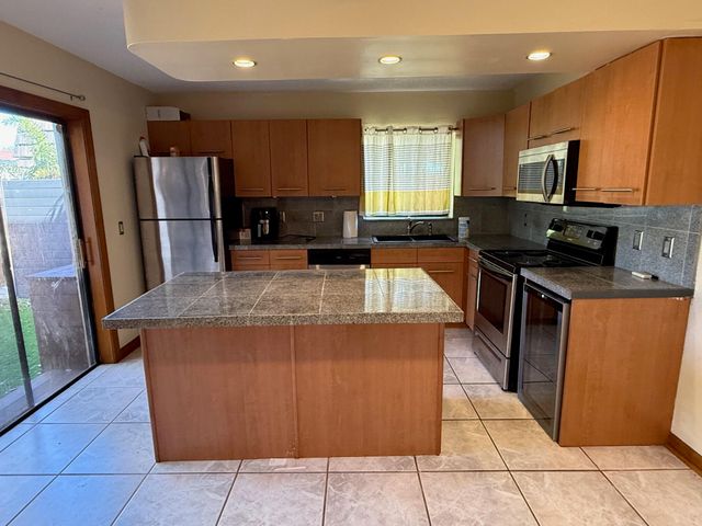 4043 Palm Bay Circle B, West Palm Beach, FL 33406