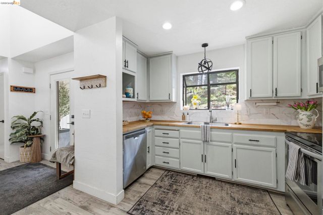 19565 Wanita Ln, Twain Harte, CA 95383