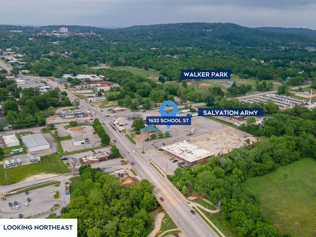 1632 S School Avenue, Fayetteville, AR 72701