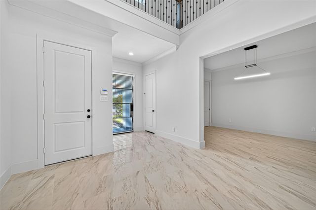 2427 Camden Creek Lane, Houston, TX 77077