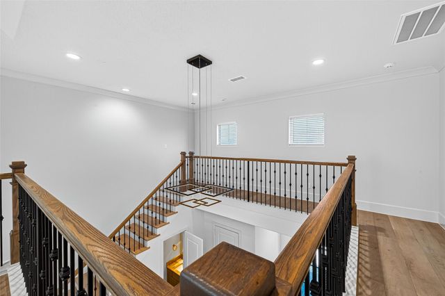 2427 Camden Creek Lane, Houston, TX 77077