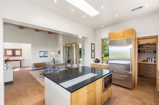 31 Sundance Ridge Circle, Santa Fe, NM 87506