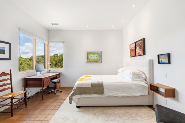 31 Sundance Ridge Circle, Santa Fe, NM 87506