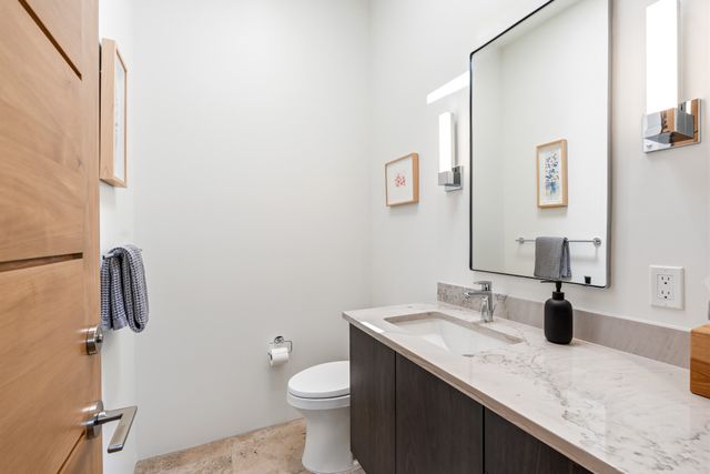 31 Sundance Ridge Circle, Santa Fe, NM 87506