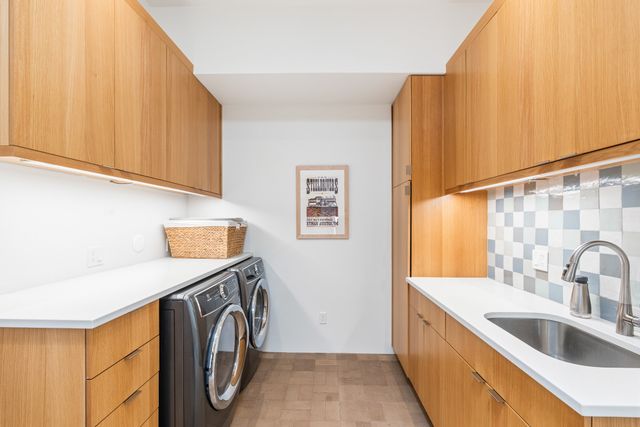 31 Sundance Ridge Circle, Santa Fe, NM 87506