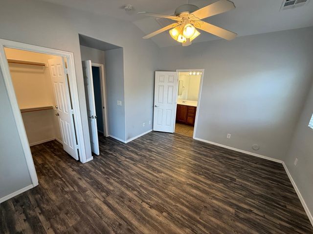 1135 S 165th Drive, Goodyear, AZ 85338