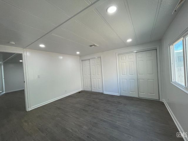 4401 Hughes Lane 173, Bakersfield, CA 93304