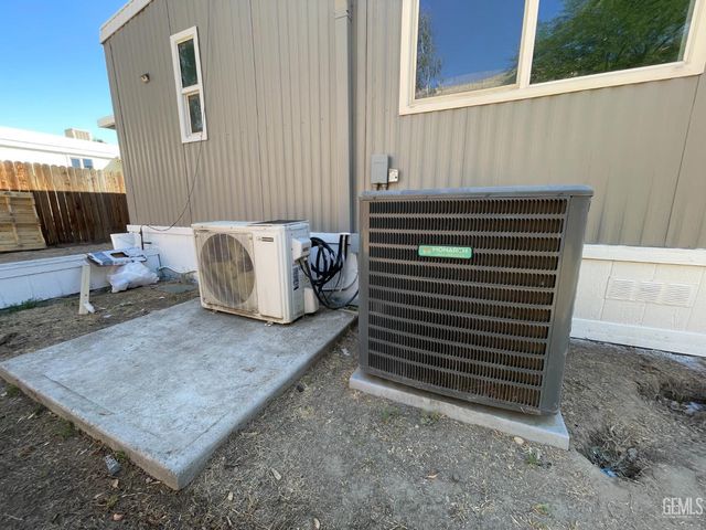 4401 Hughes Lane 173, Bakersfield, CA 93304